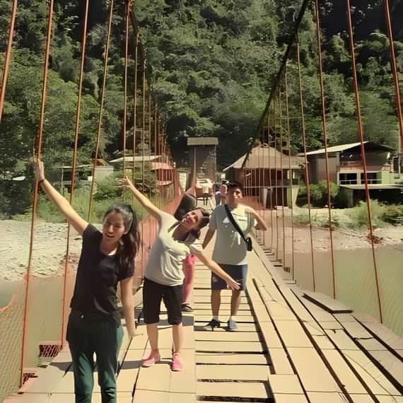 Foto Tours Metro Chanchamayo. Puente Kimiri. La Merced, Chanchamayo, La Selva Central