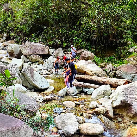 TOURS METRO CHANCHAMAYO. Aventura Agua Flor. San Ramón, Chanchamayo, La Selva Central.