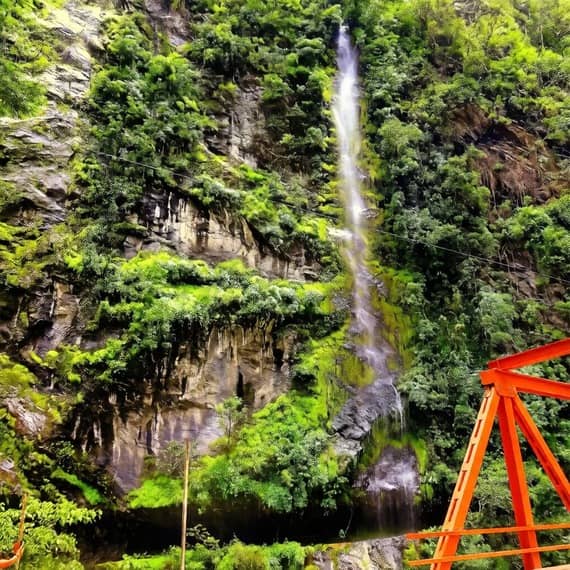 TOURS METRO CHANCHAMAYO. Catarata Velo de Novia. San Ramón, Chanchamayo, La Selva Central
